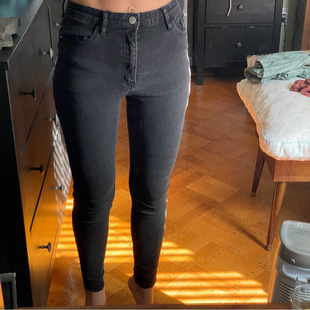 Women’s Classic Black Skinny Jeggings Jeans Size 26 Heather Black Denim Jean